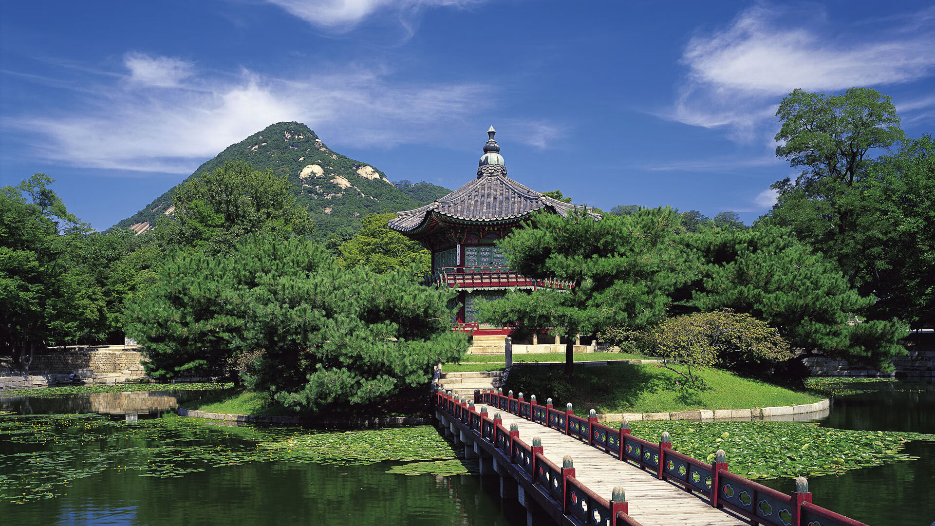 太阳主教练：三后卫体系让我们更具进攻多样性，2021太阳主教练